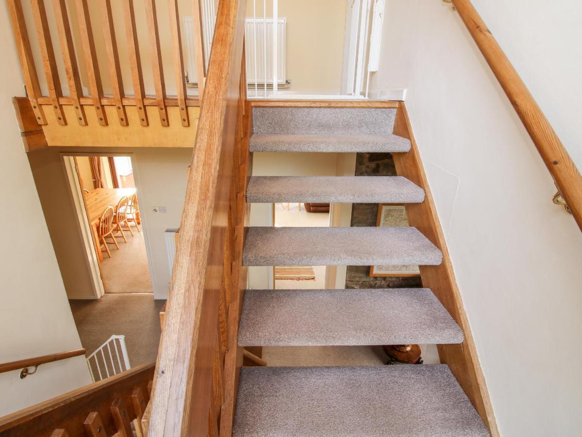 Bicton Lea Βίλα Acton  Εξωτερικό φωτογραφία
